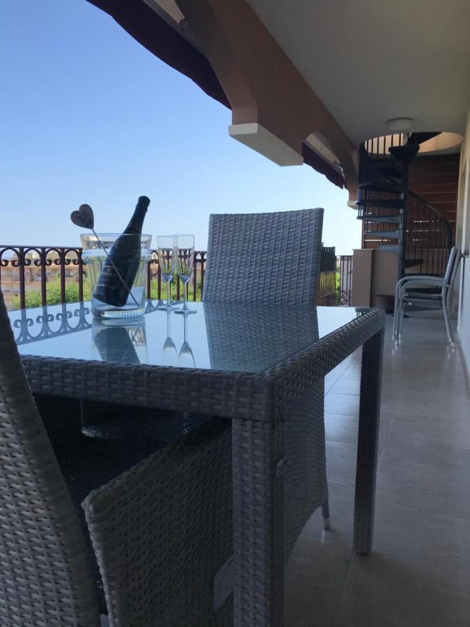 Precioso Atico En Complejo Residencial Con Piscina Daire Sant Carlos de la Ràpita Dış mekan fotoğraf
